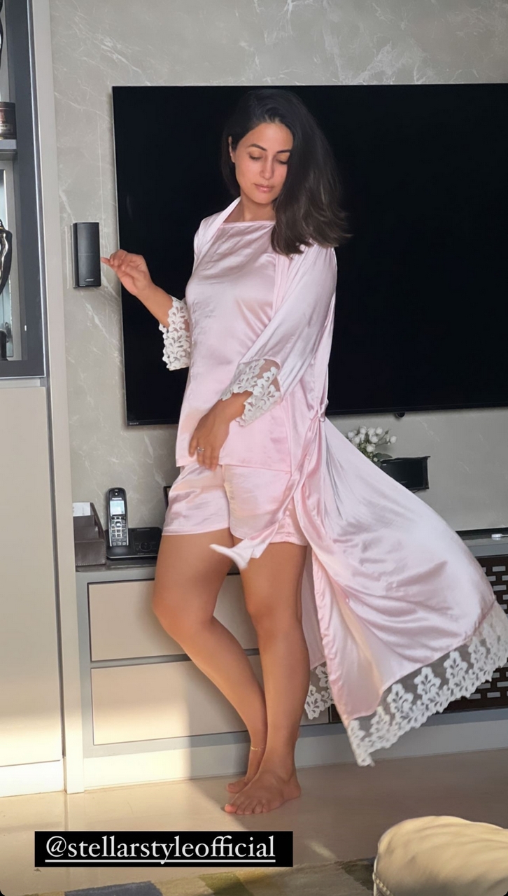 Hina Khan Feet